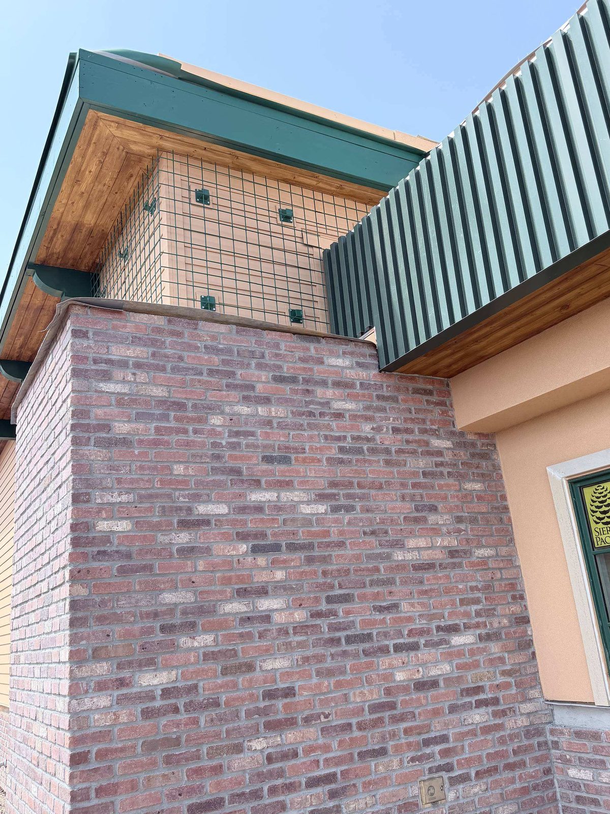 Commercial facade metal trim